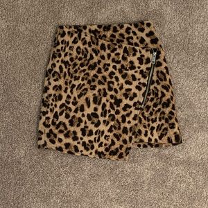 Cheetah mini skirt